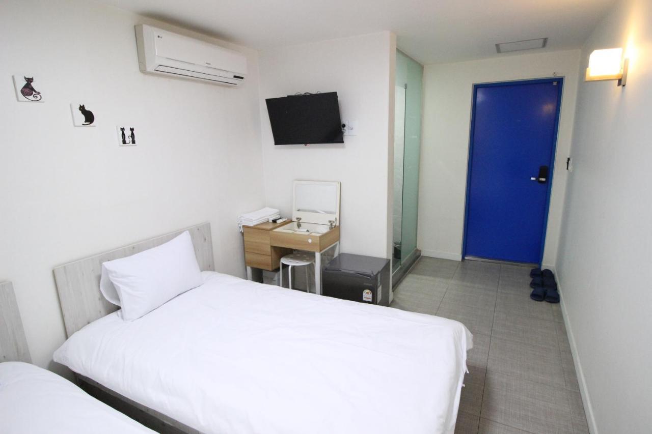 Hotel Golden Park Myeongdong Seul Zewnętrze zdjęcie