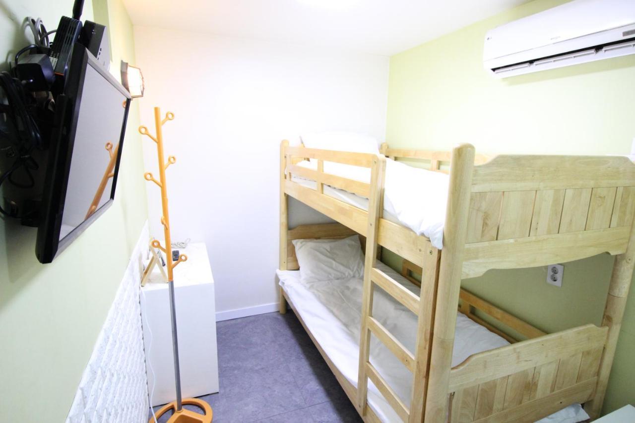 Hotel Golden Park Myeongdong Seul Zewnętrze zdjęcie