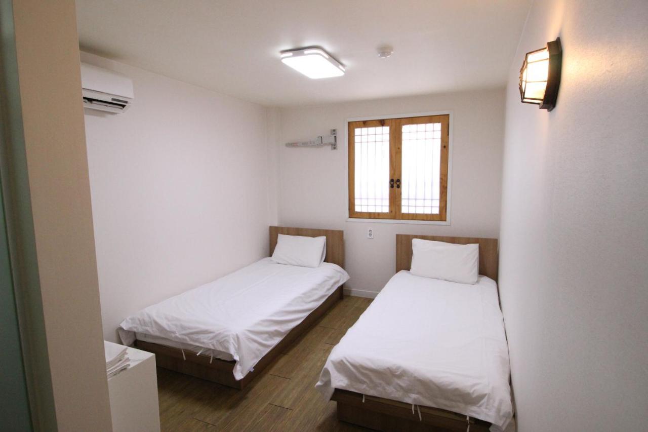 Hotel Golden Park Myeongdong Seul Zewnętrze zdjęcie