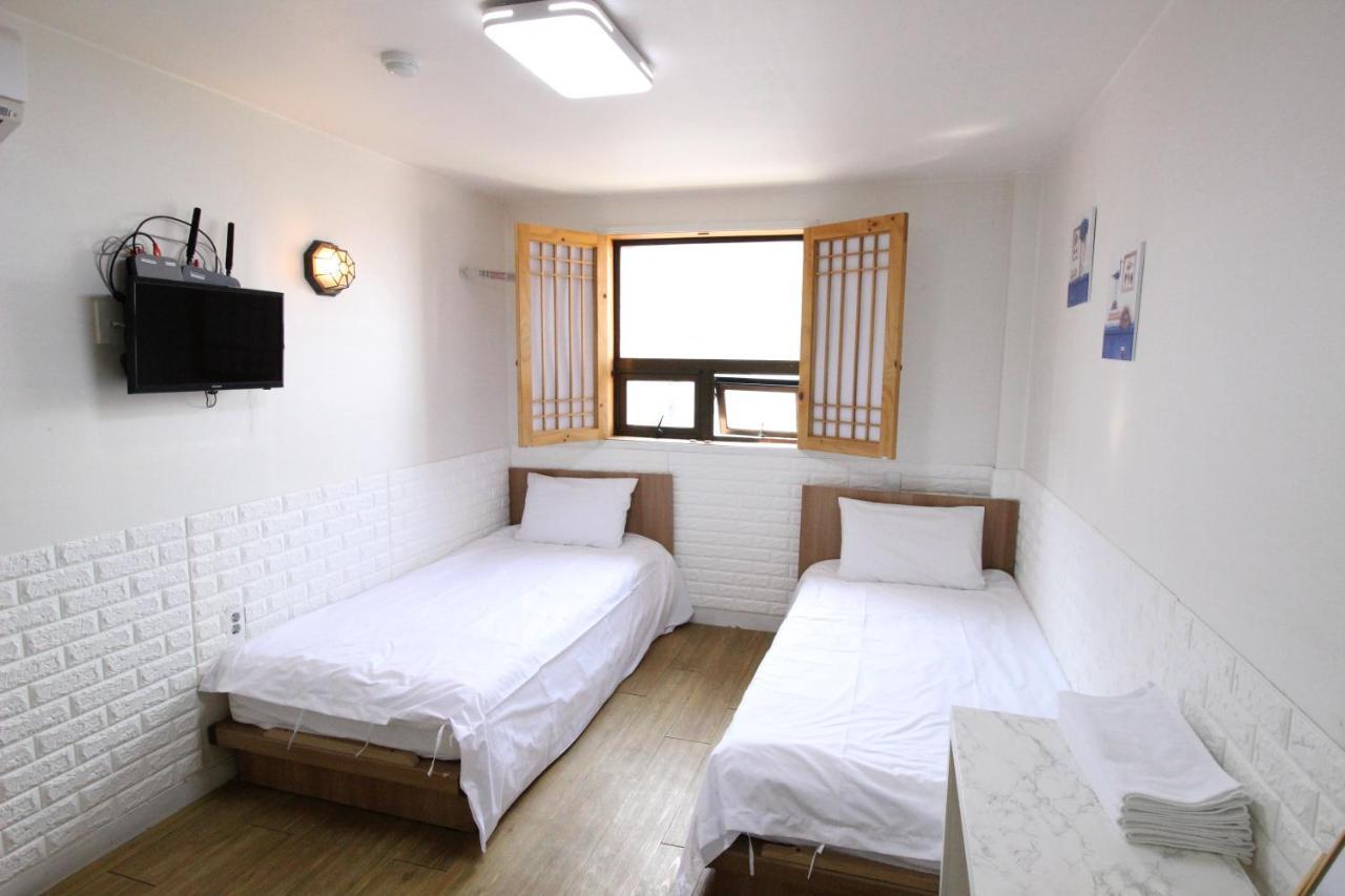 Hotel Golden Park Myeongdong Seul Zewnętrze zdjęcie