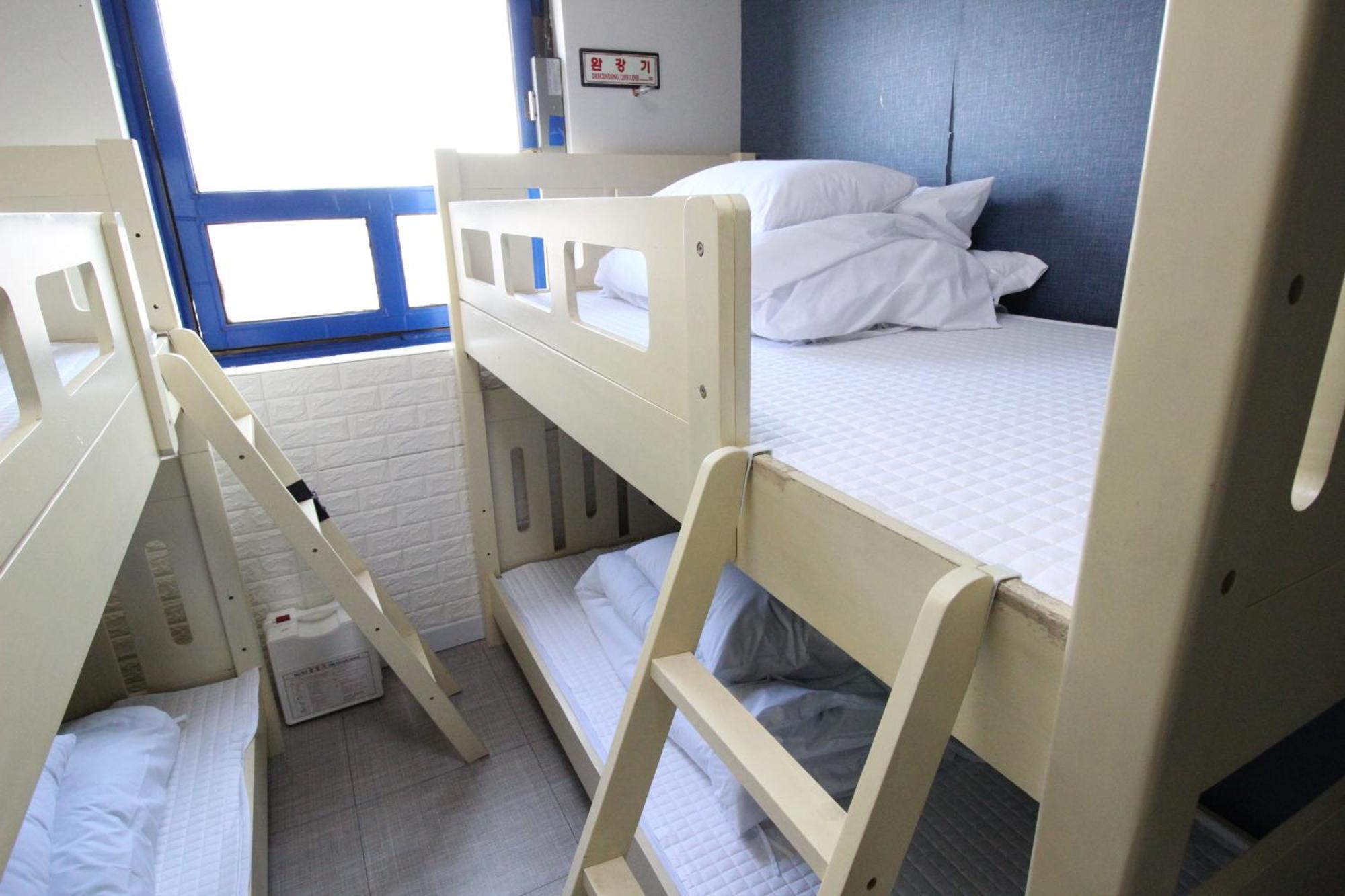 Hotel Golden Park Myeongdong Seul Zewnętrze zdjęcie