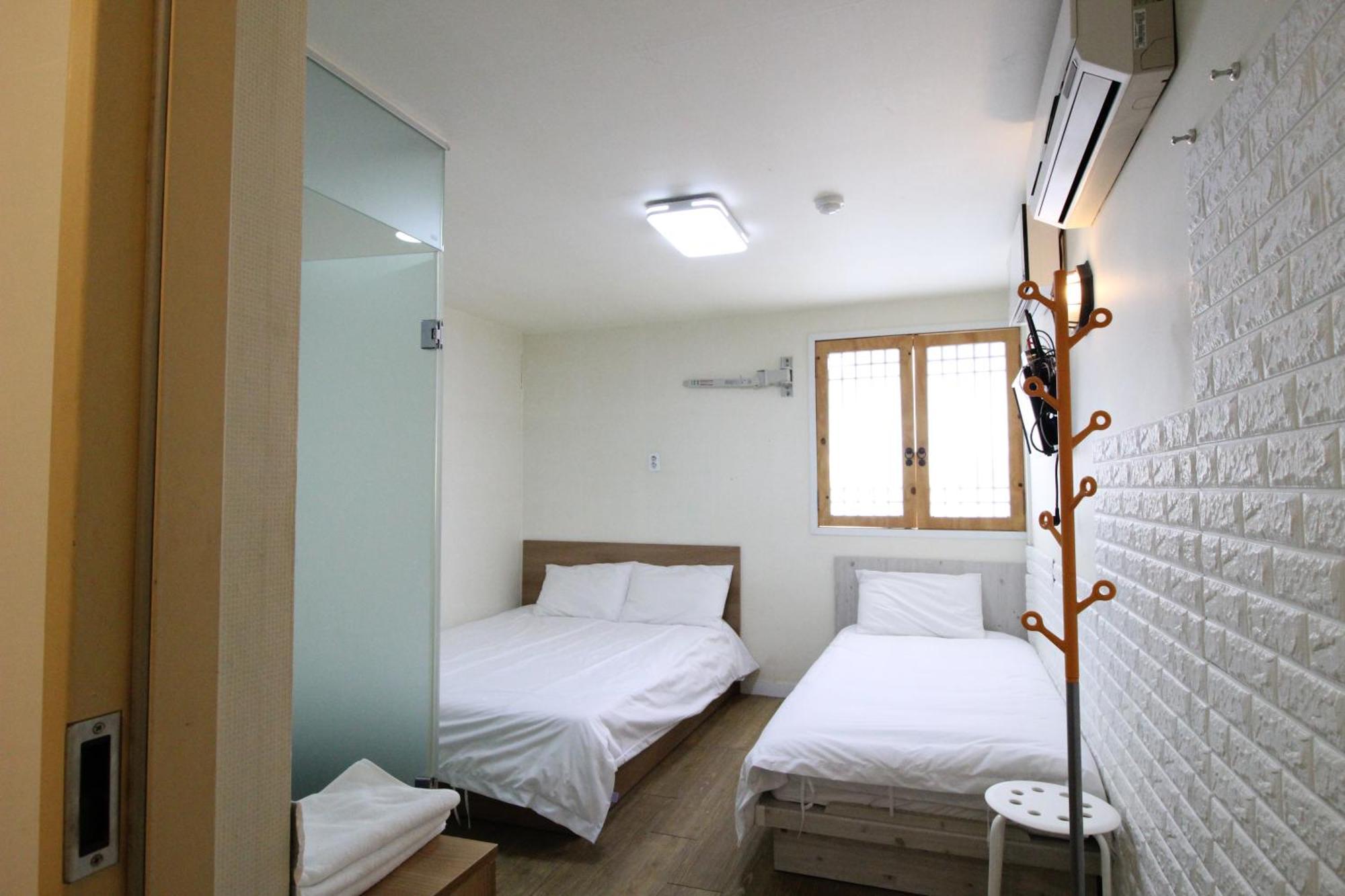 Hotel Golden Park Myeongdong Seul Zewnętrze zdjęcie